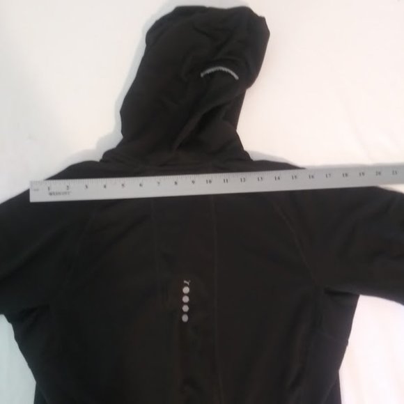 Puma women's size L black and yelllow lightweight hooded jacket - Picture 11 of 16